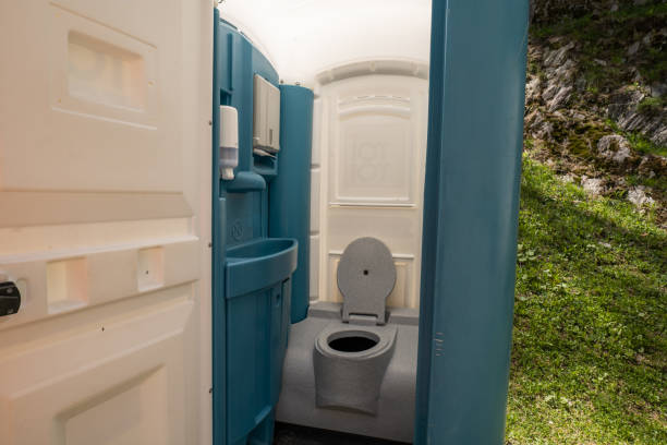 Best Best portable toilet rental  in Borden, IN