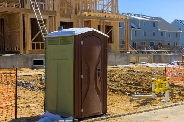 Best Portable restroom trailer rental  in Borden, IN