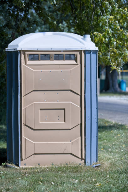 Portable bathroom rental in Borden, IN